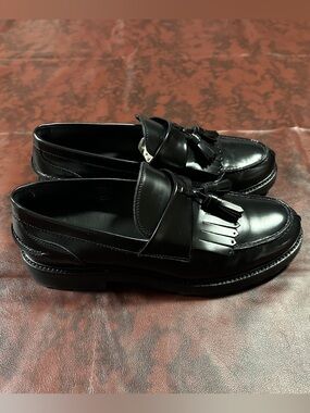 Browns “Theodor” Black Leather Tassel Loafers (Made in Italy) – Size 44